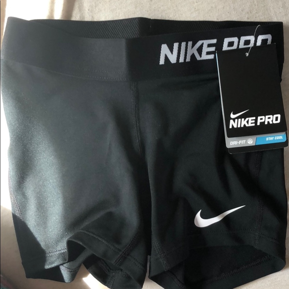 Nike Pro Girl’s Compression Shorts